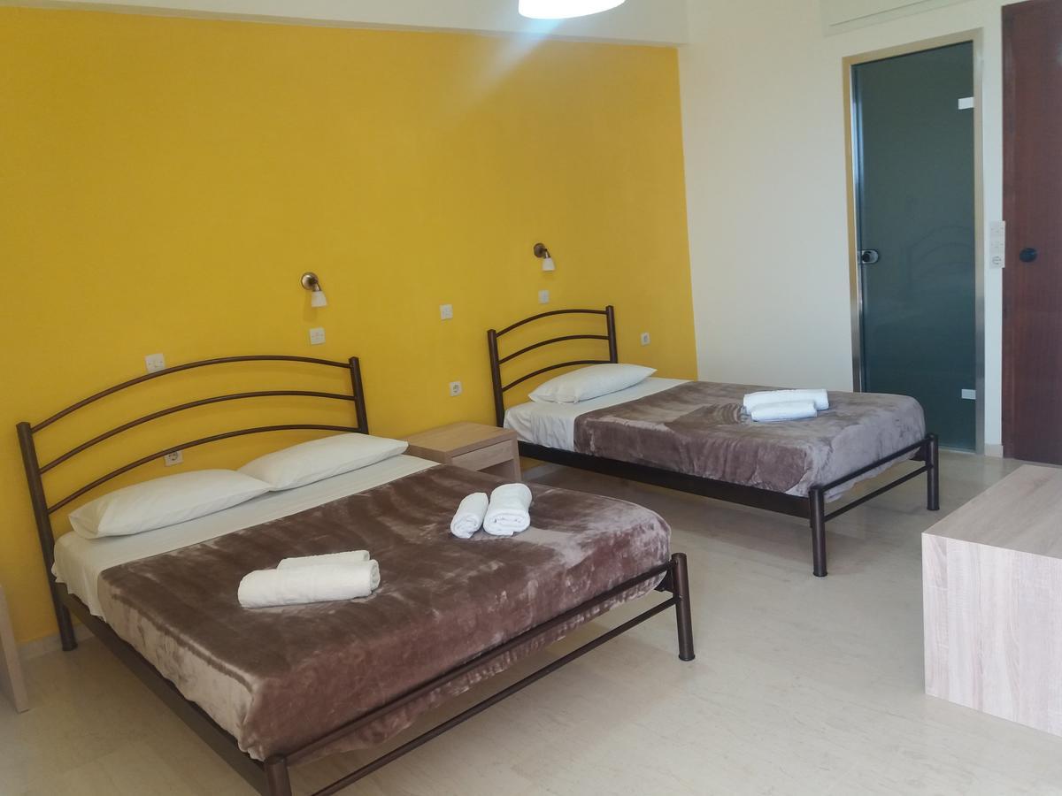Nikos & Anna Rooms Родакіно Екстер'єр фото